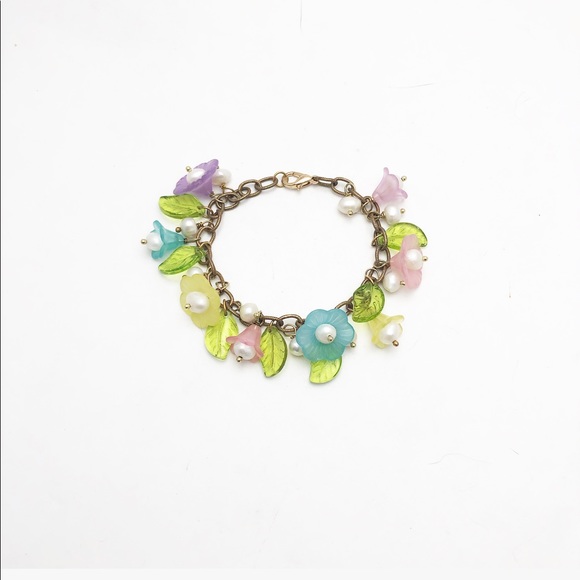 adorned by amie Jewelry - ARTISAN BOHO PASTEL FLOWER BRACELET